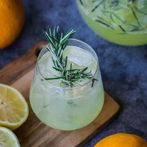 Spritzer au romarin et aux agrumes